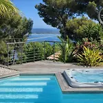 Milagathe - Vue Sur - Piscine - Jacuzzi Willa