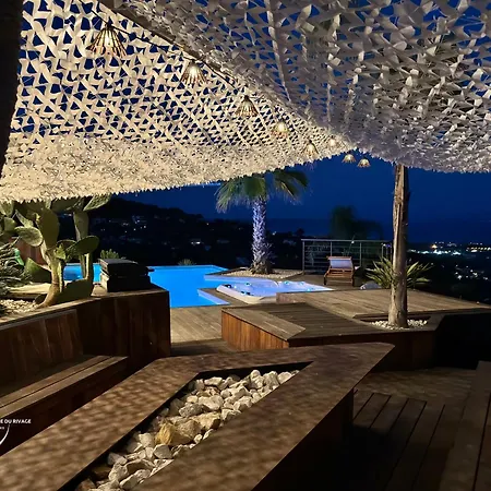 Milagathe - Vue Sur - Piscine - Jacuzzi * Ιέρ