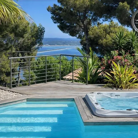 Milagathe - Vue Sur - Piscine - Jacuzzi Villa